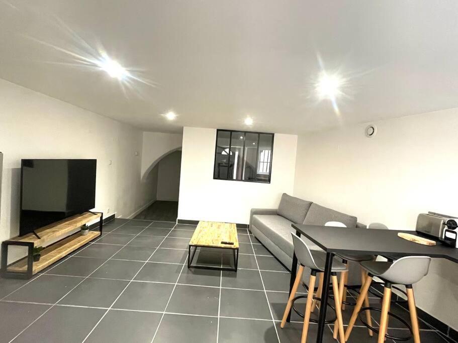 Grand T2 Rue Simeon Gouet Apartment Vienne  Exterior photo